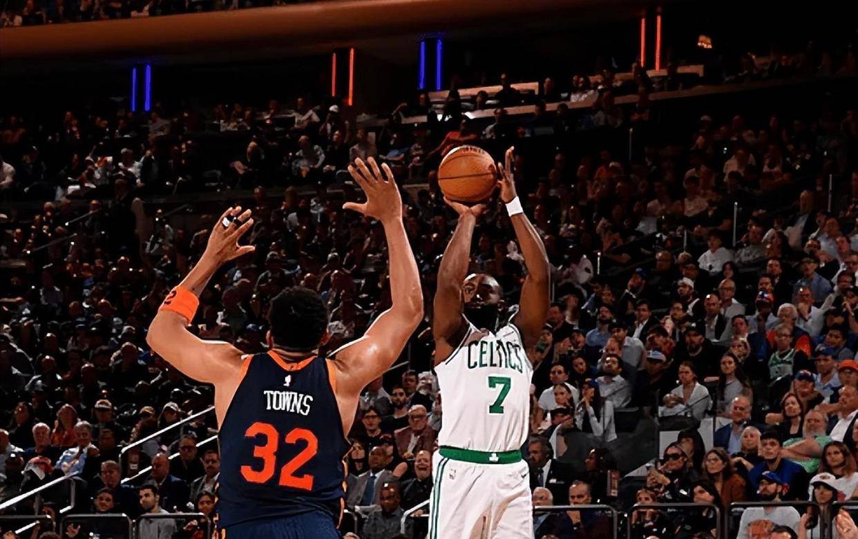 开云体育-塔图姆重要时刻险胜，西班牙队带队取胜！-开云体育