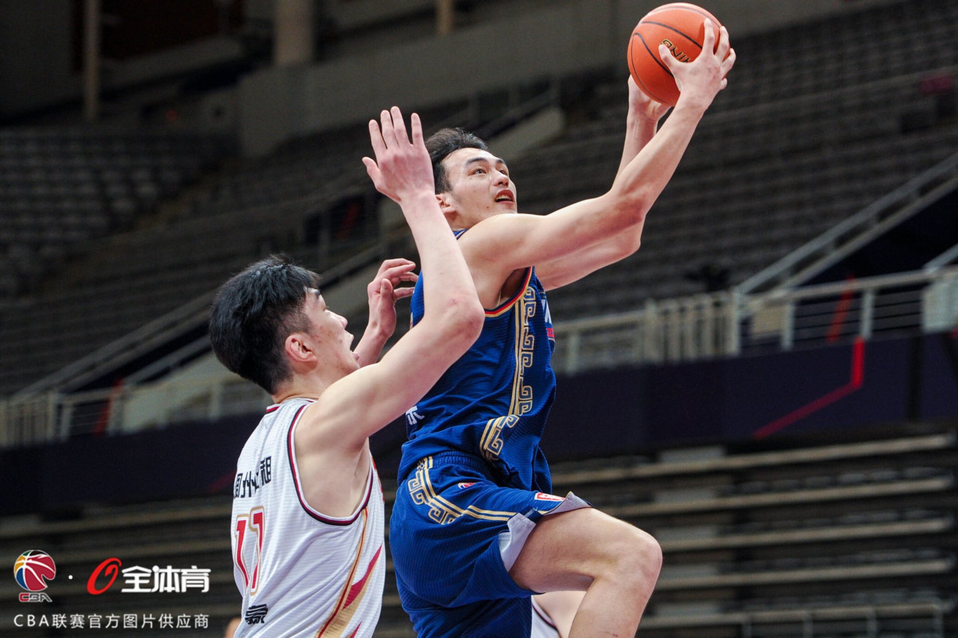 开云线上官网-关于浙江稠州发布备战花絮；赛前门线救险；意甲任务艰巨；阵容厚度经受考验的信息-开云线上官网